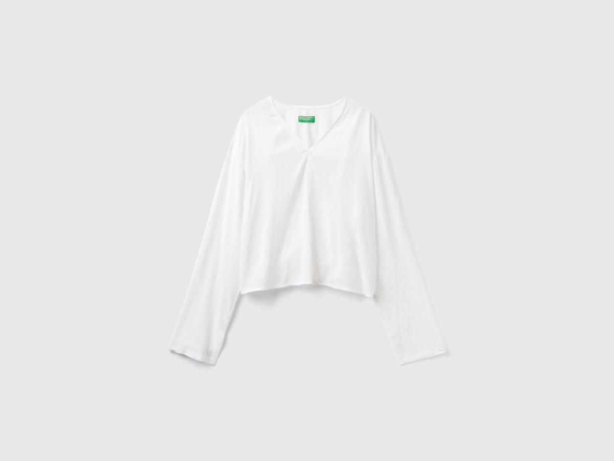 Blusa con scollo a V