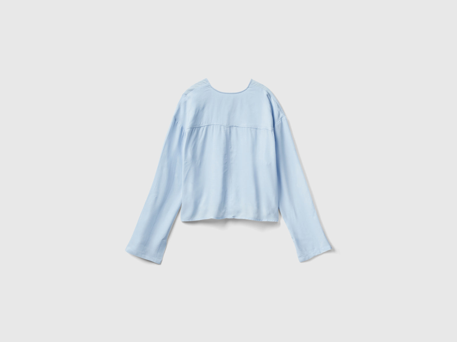 Blusa con scollo a V da donna celeste 2 | Benetton Outlet
