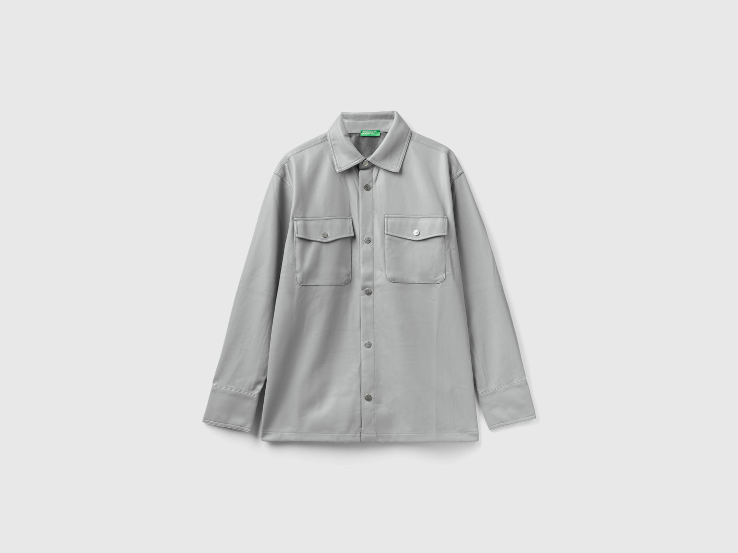 Camicia in tessuto spalmato da uomo grigio chiaro | Benetton Outlet