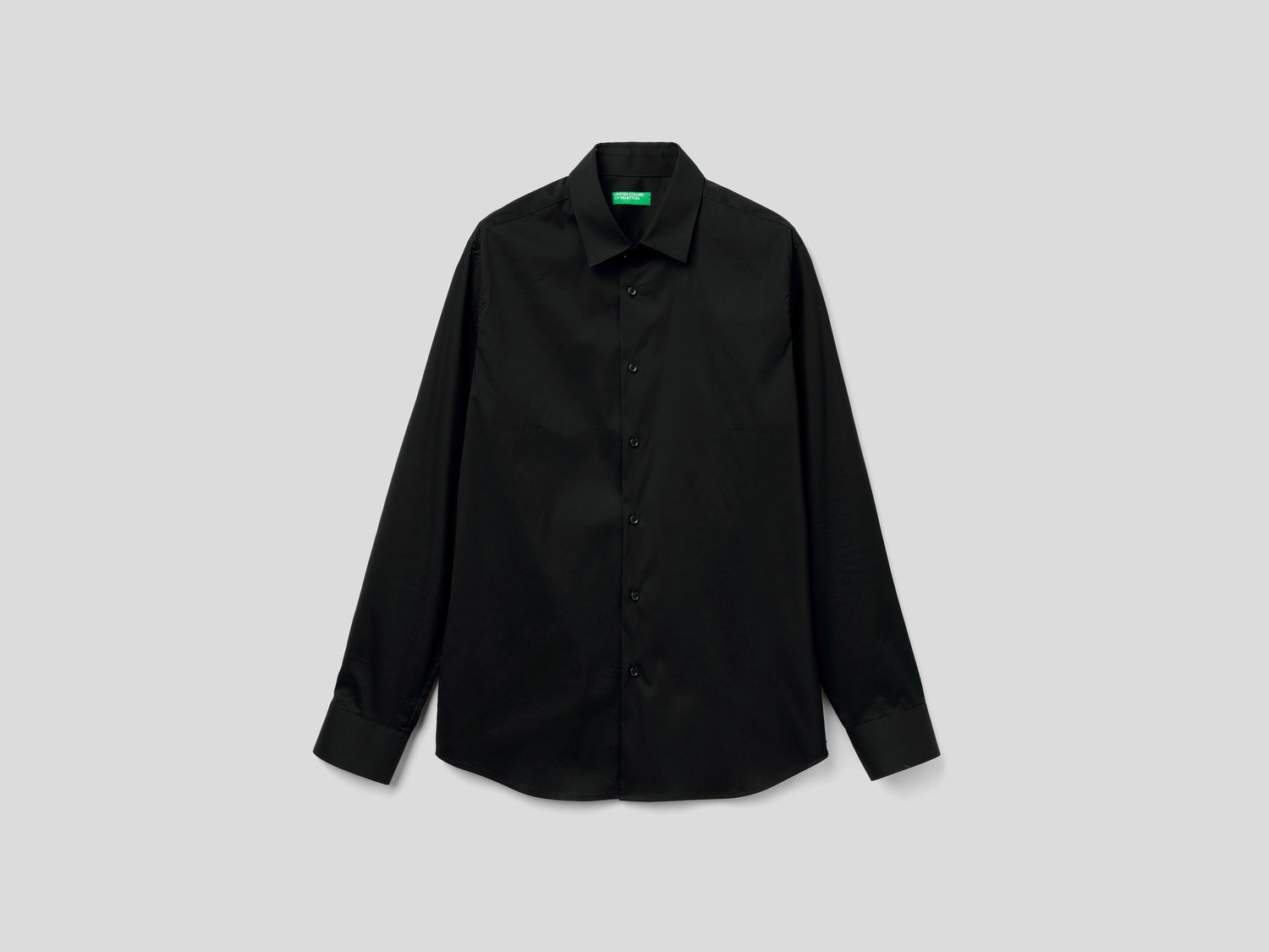 Camicia slim fit tinta unita da uomo nero | Benetton Outlet