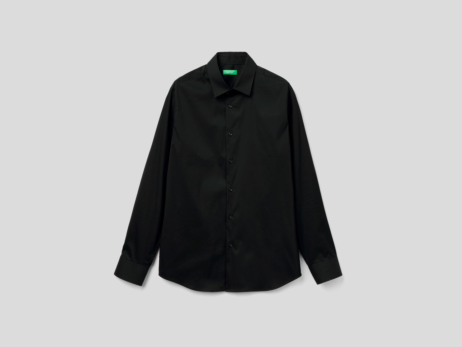 Camicia slim fit tinta unita da uomo nero | Benetton Outlet