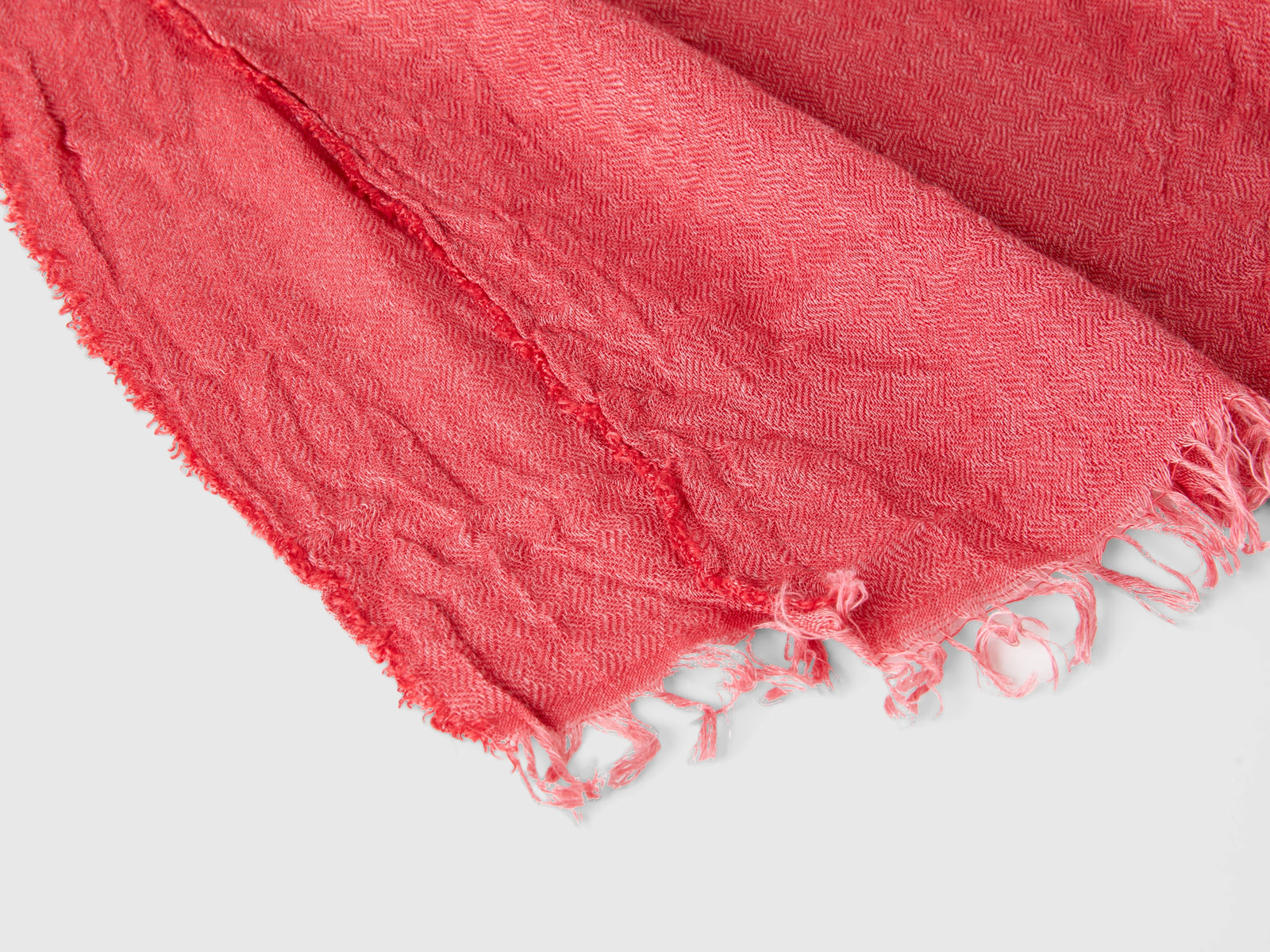 Sciarpa leggera in misto viscosa da donna rosso 2 | Benetton Outlet