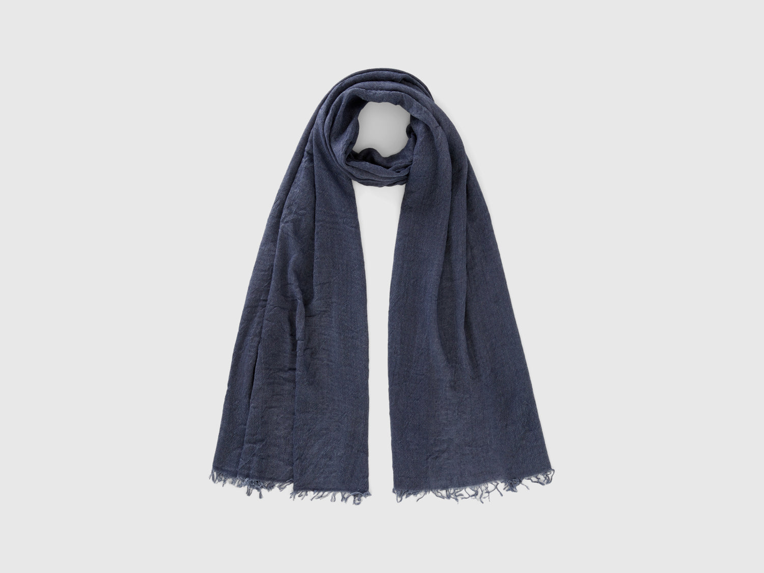 Sciarpa leggera in misto viscosa da donna blu scuro | Benetton Outlet