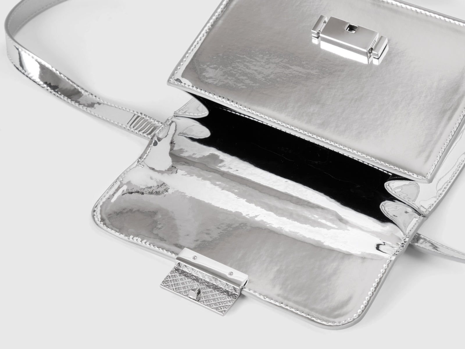 Bolso de hombro brillante da donna argento 3 | Benetton Outlet