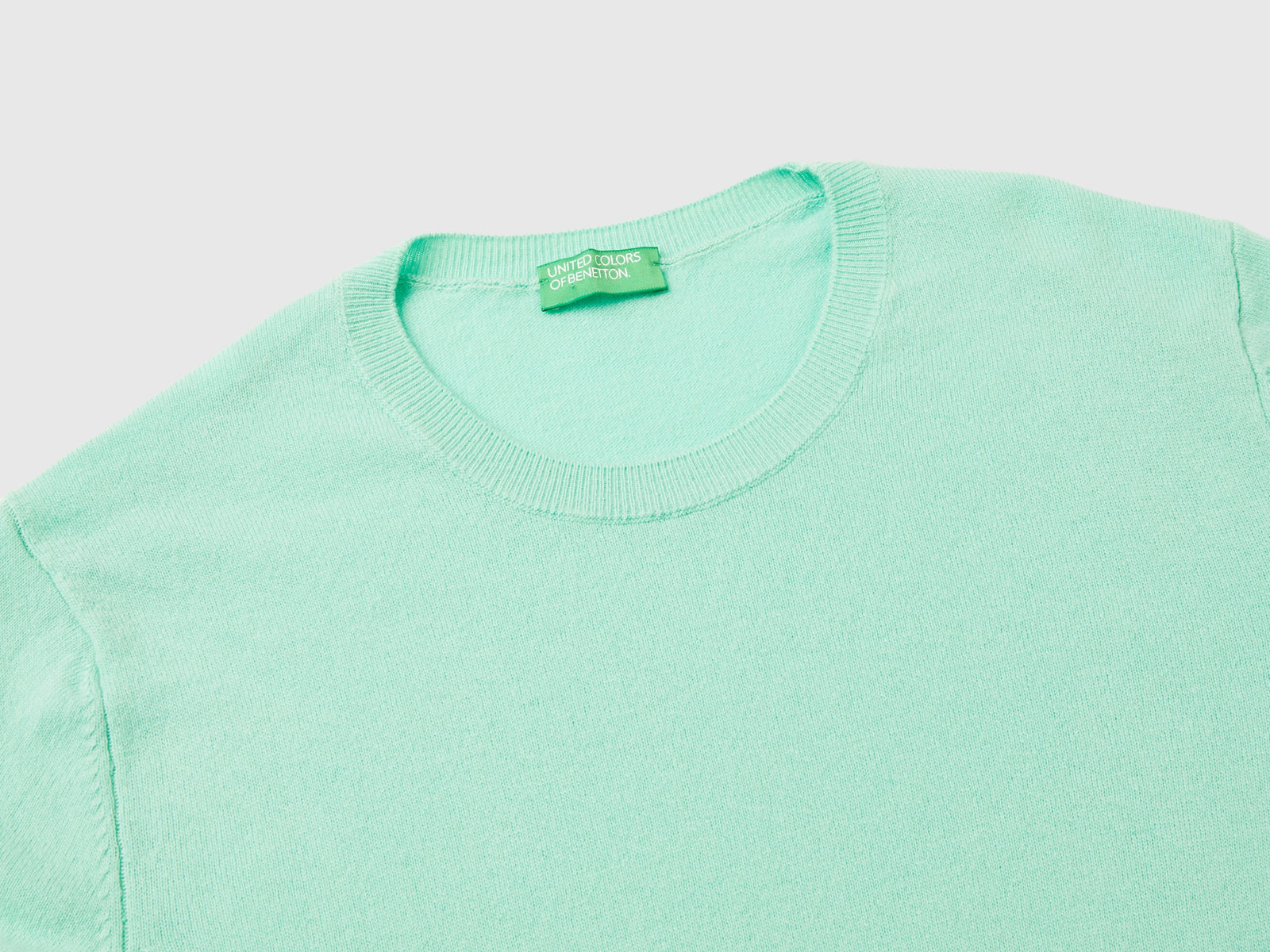 Maglia relaxed fit in pura lana Merino da donna verde acqua 3 | Benetton Outlet
