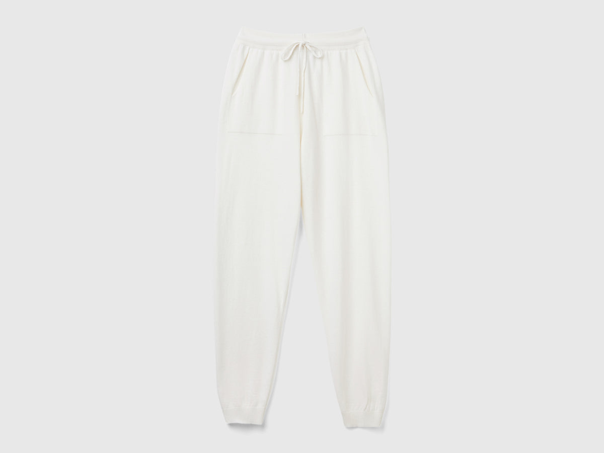 Pantalón deportivo de mezcla de cachemir color crema