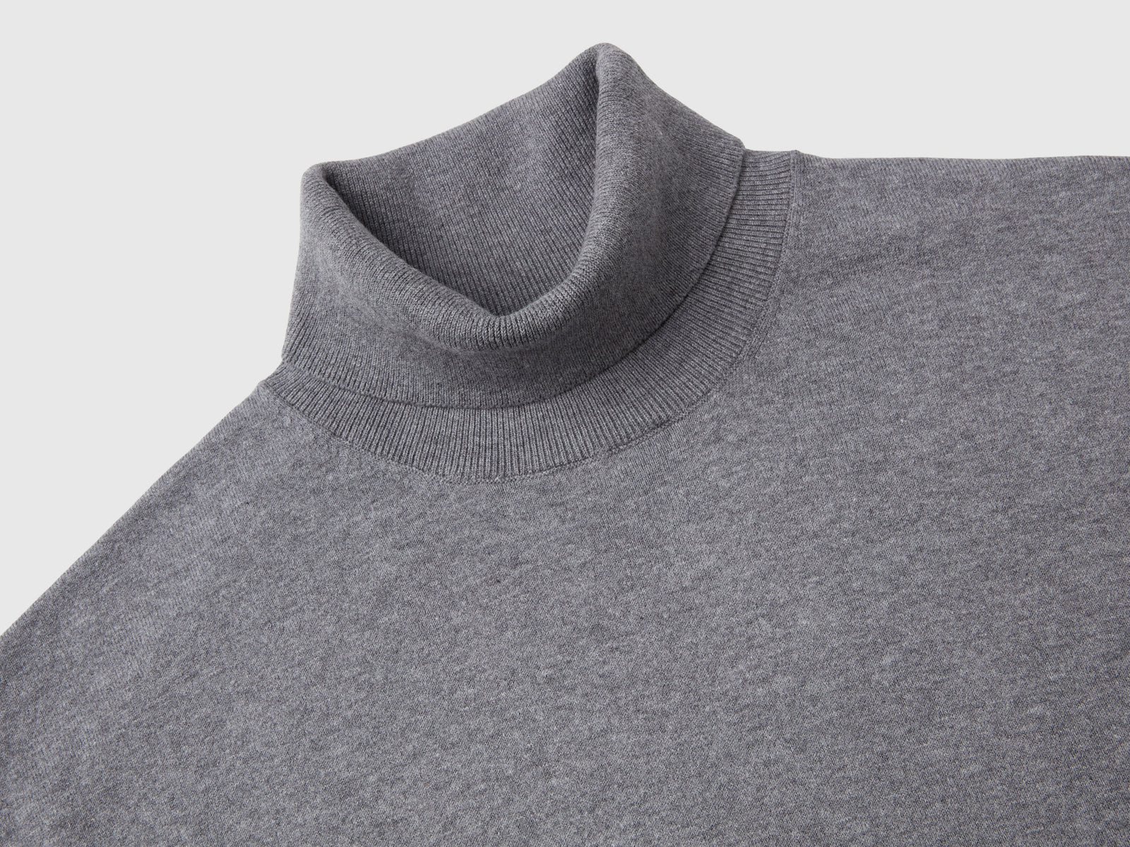 Dolcevita in misto cotone leggero da uomo grigio scuro 3 | Benetton Outlet