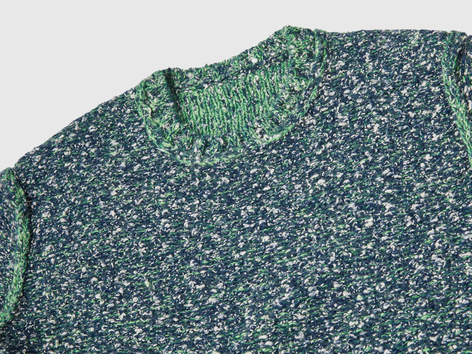 Maglia reversibile in misto mohair da uomo verde 3 | Benetton Outlet