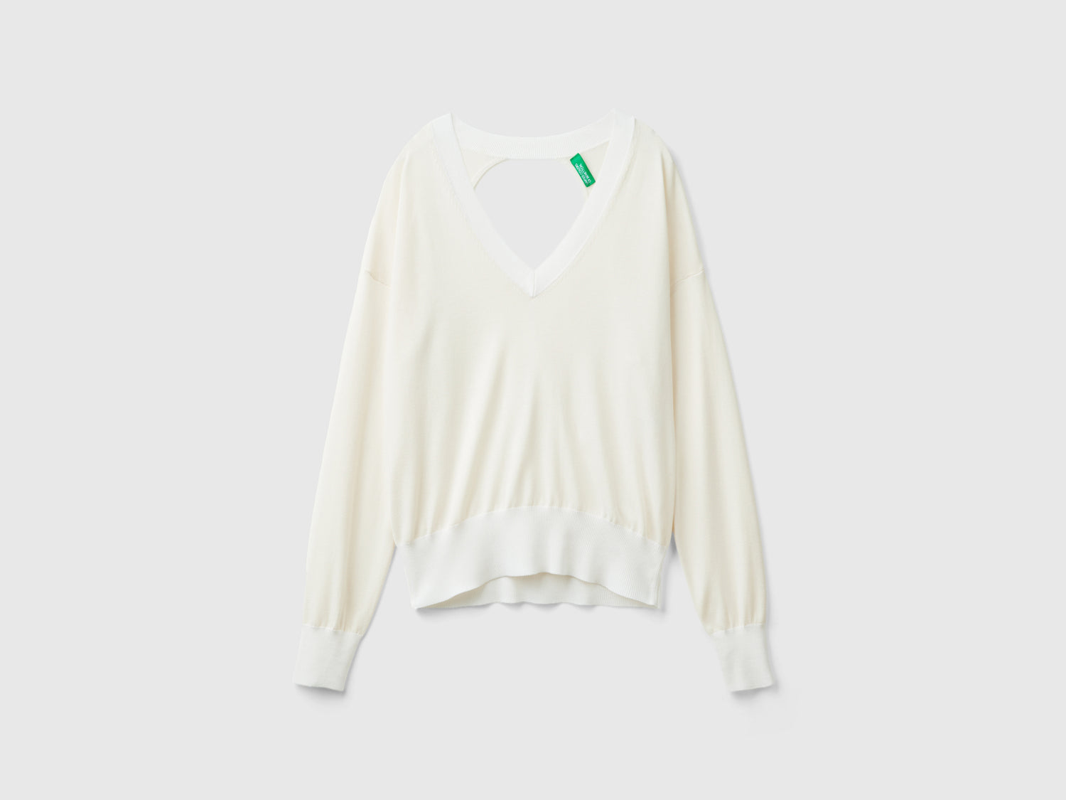 Maglioncino con apertura sul retro da donna bianco panna | Benetton Outlet