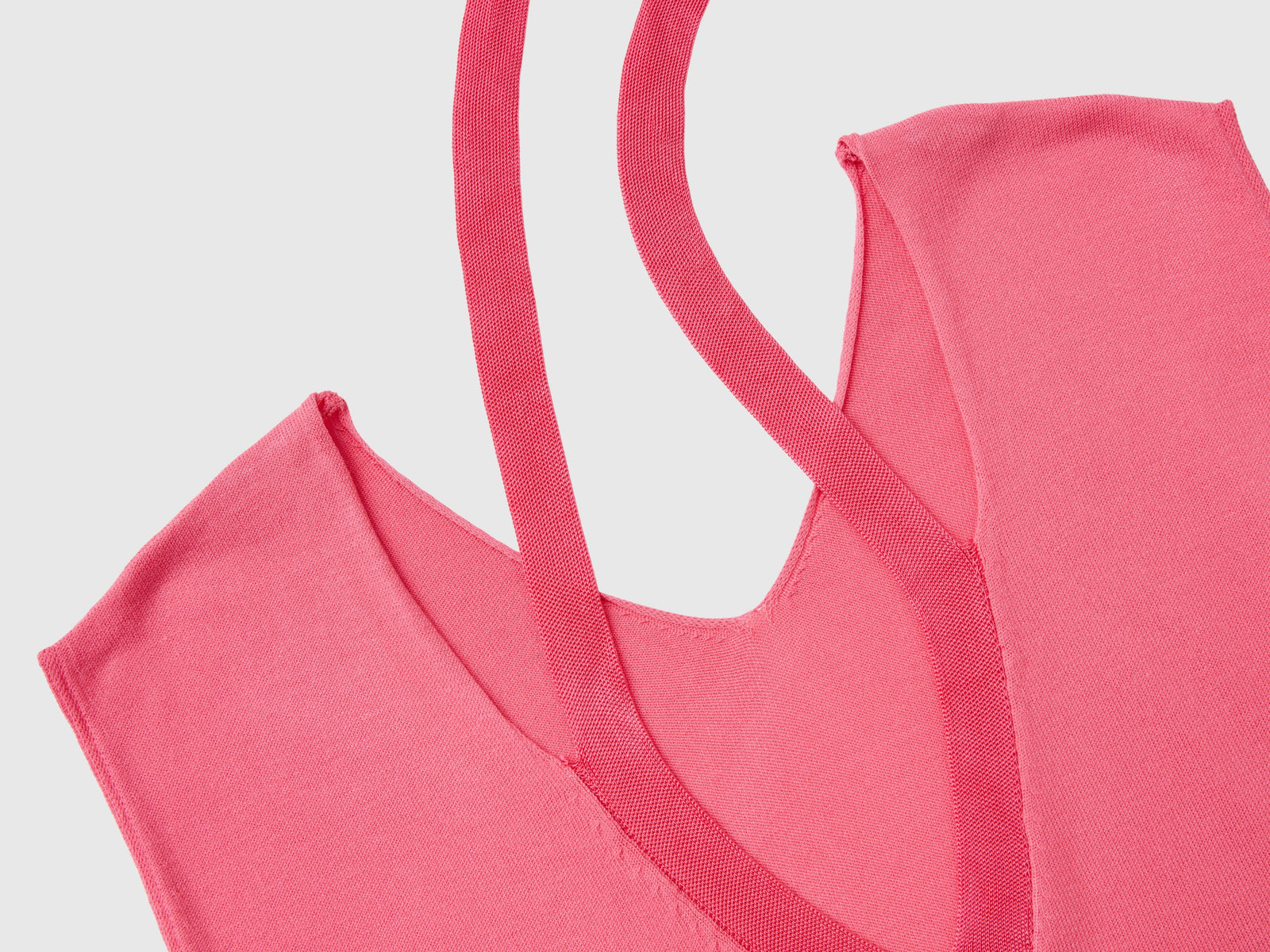 Maglia fluida con scollo a V e lacetti da donna fucsia 3 | Benetton Outlet