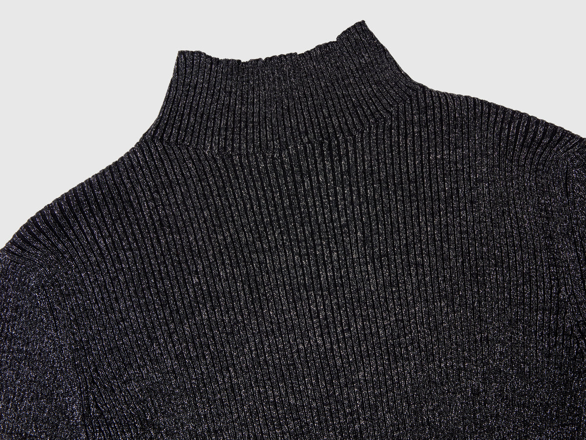 Maglia lupetto aderente con lurex