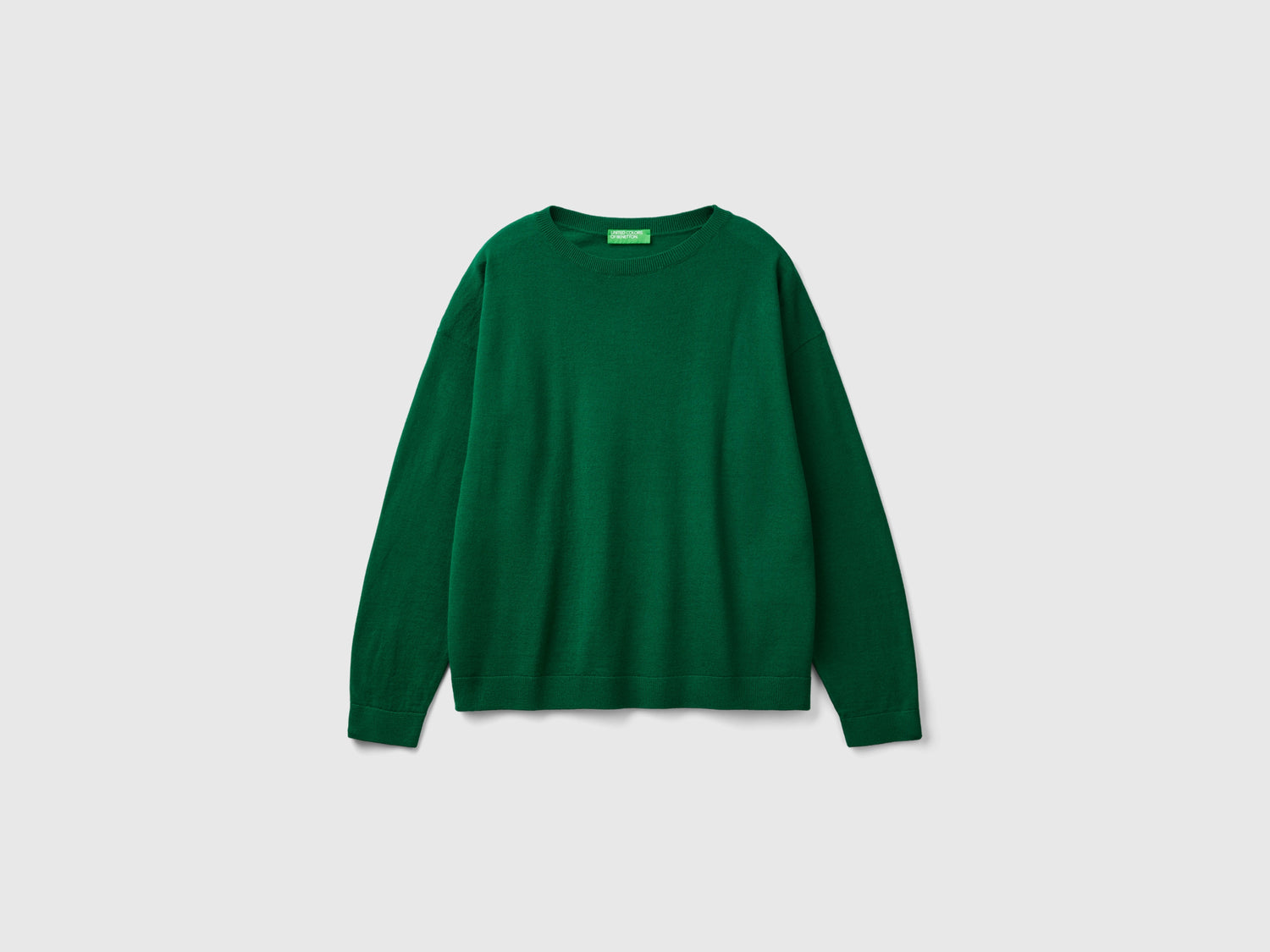 Maglia con scollo a barchetta in pura lana Merino da donna verde | Benetton Outlet