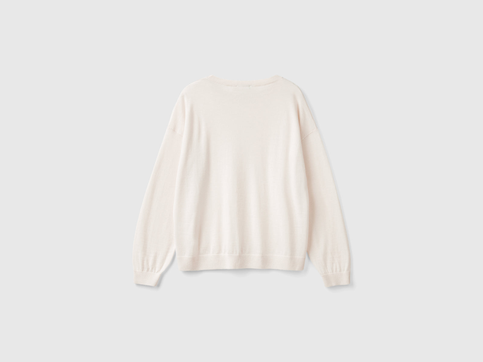 Maglia con scollo a barchetta in pura lana Merino da donna bianco panna 2 | Benetton Outlet