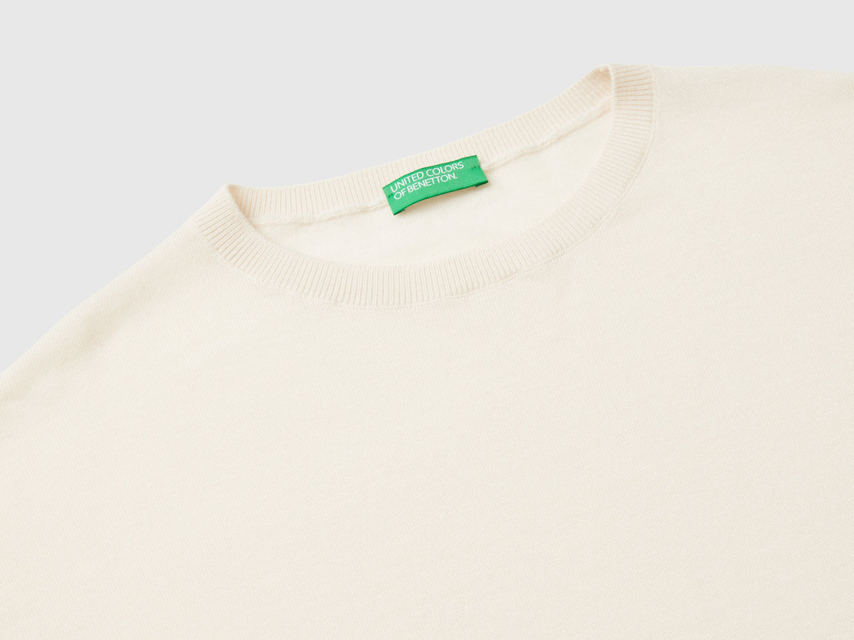 Maglia con scollo a barchetta in pura lana Merino