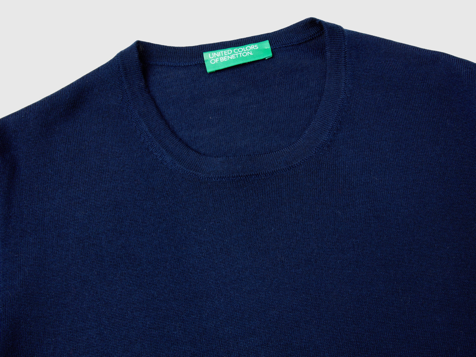Maglia manica corta in pura lana Merino da donna blu scuro 3 | Benetton Outlet