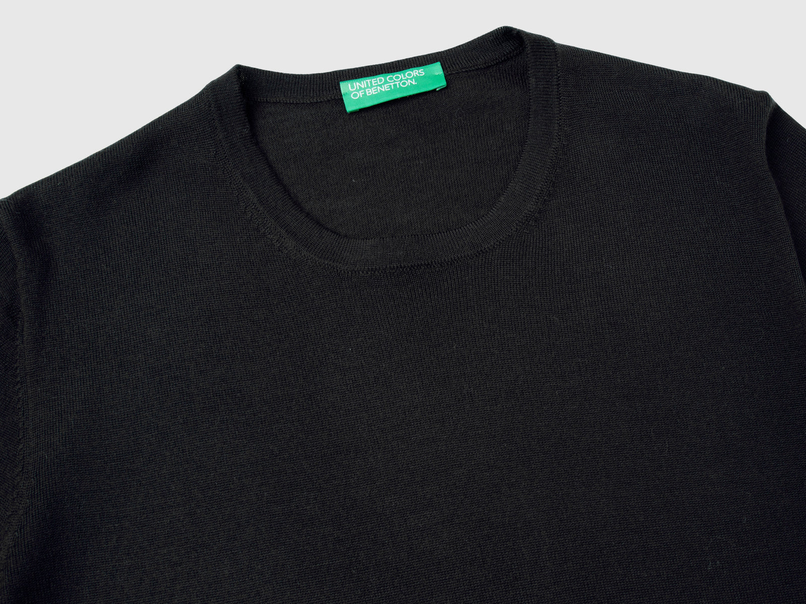 Maglia manica corta in pura lana Merino da donna nero 3 | Benetton Outlet