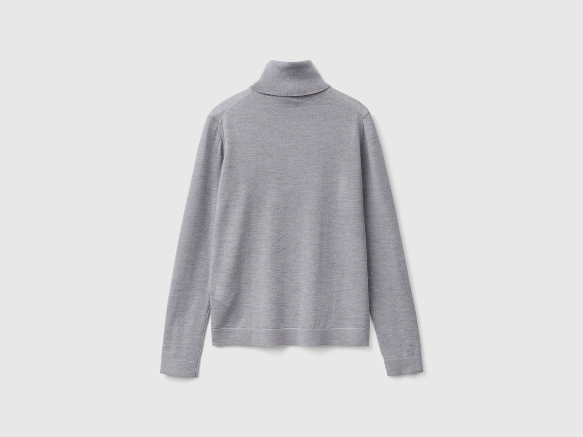 Pure Merino wool turtleneck