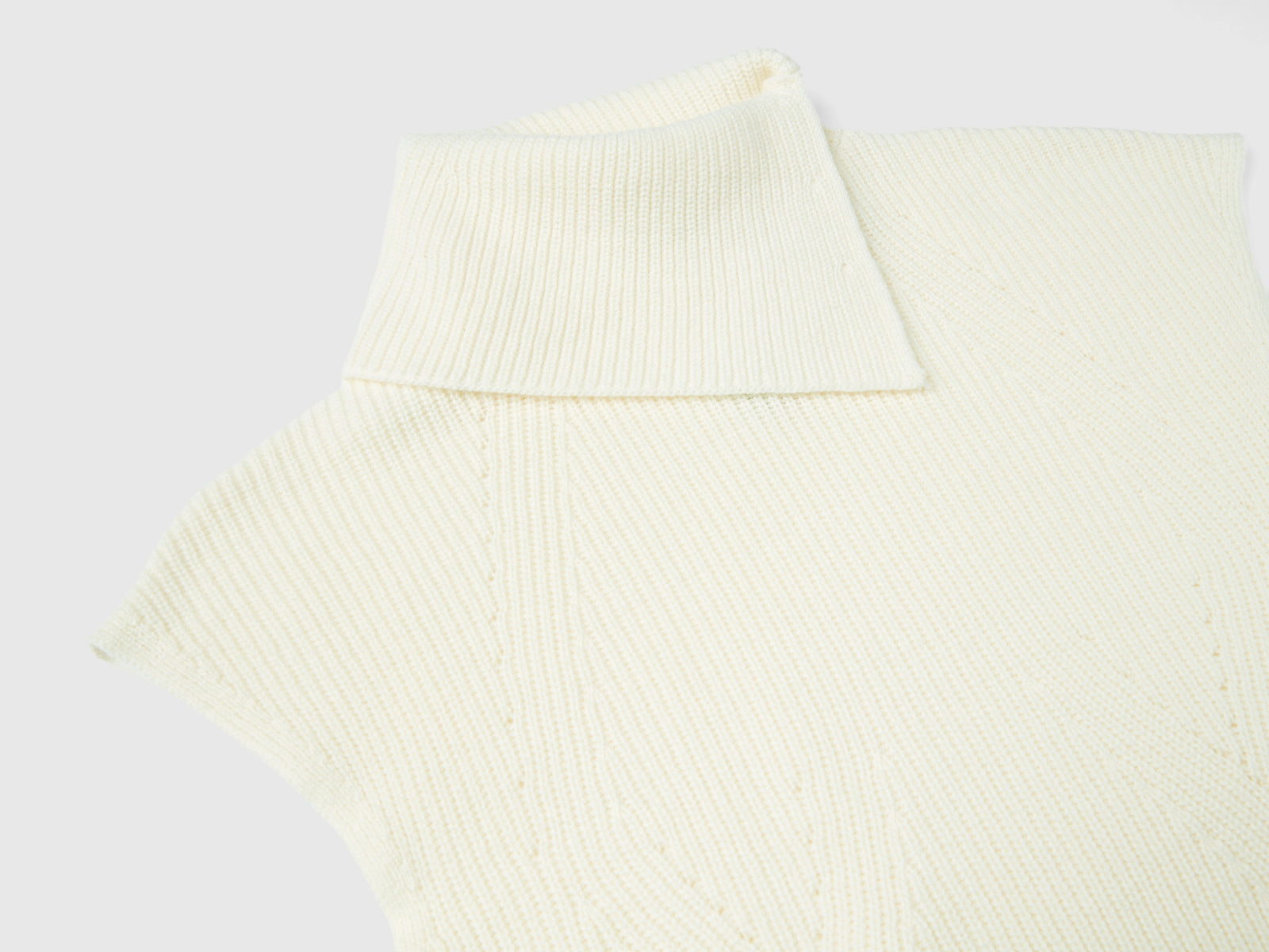 Gilet lungo con collo alto da donna bianco panna 3 | Benetton Outlet