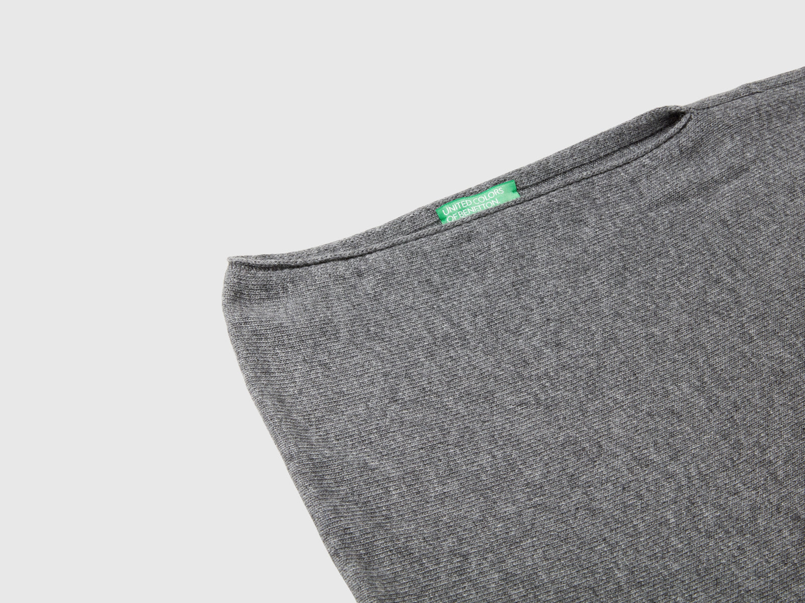 Mantella in misto cashmere da donna grigio scuro 3 | Benetton Outlet