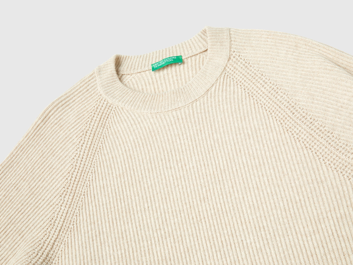 Cashmere blend crew neck sweater