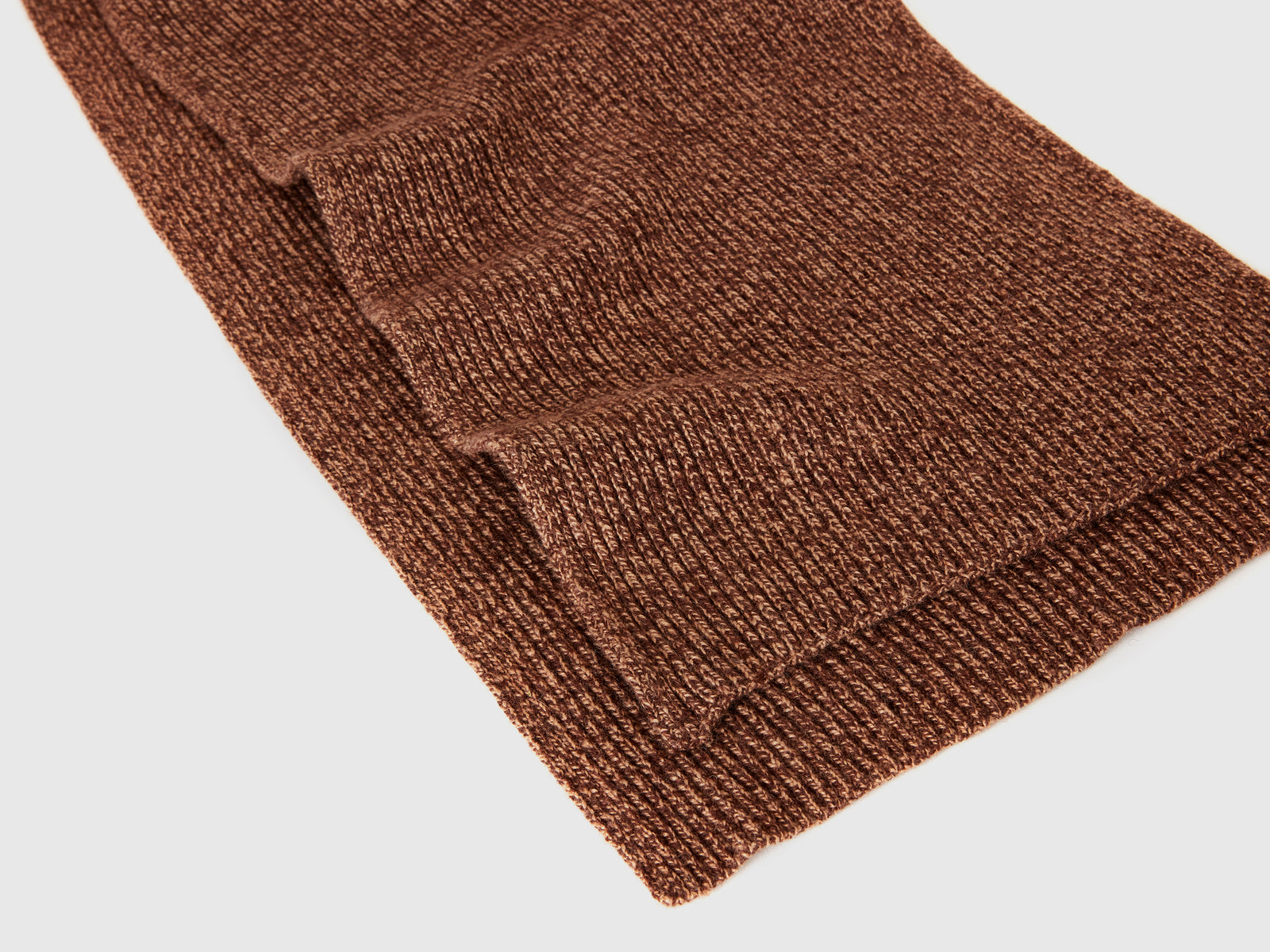 Sciarpa in misto lana e cashmere da uomo marrone 2 | Benetton Outlet