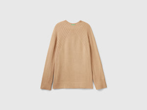 Maglia lupetto con spacchi