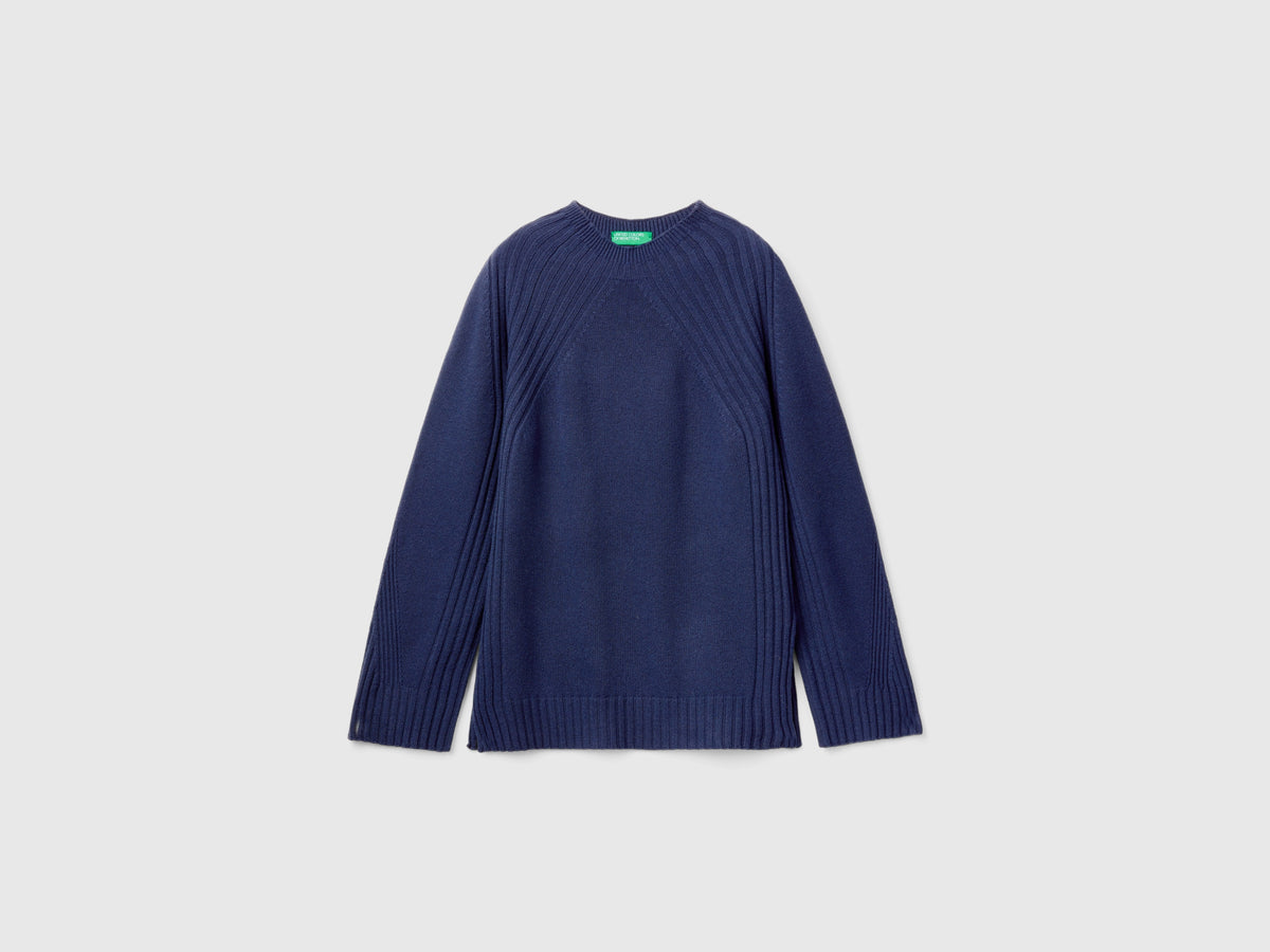 Mock neck sweater with slits