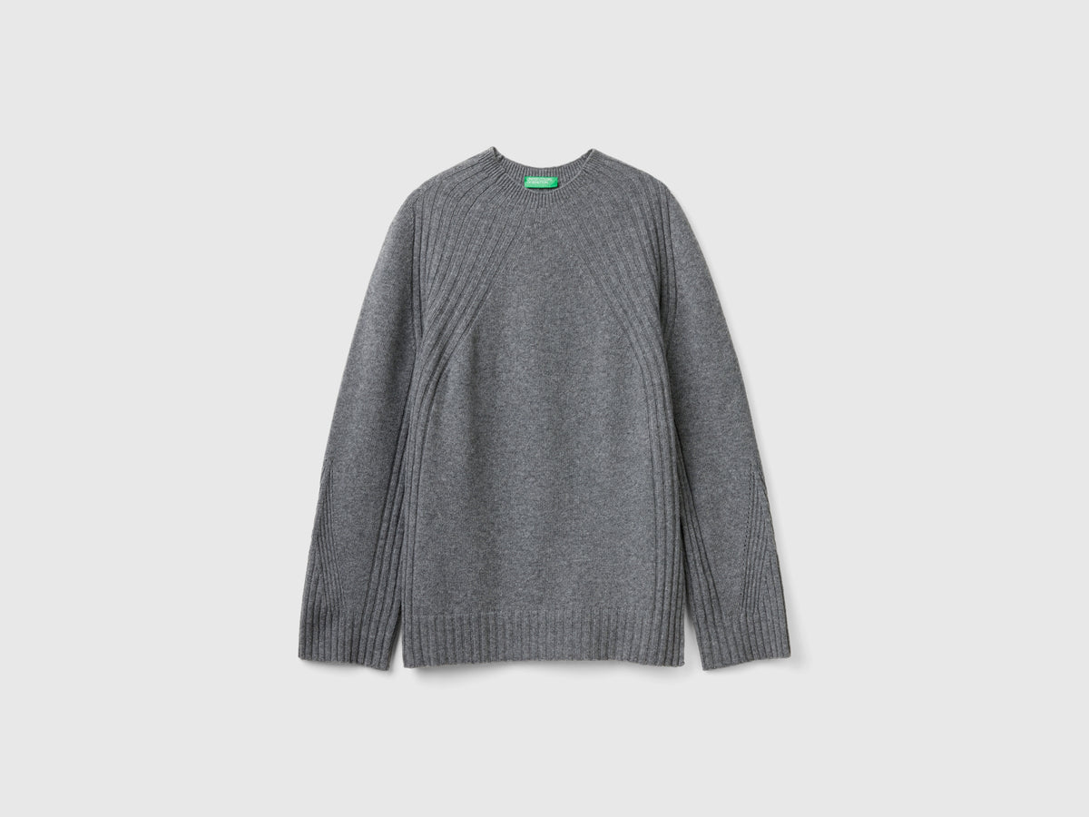 Mock neck sweater with slits