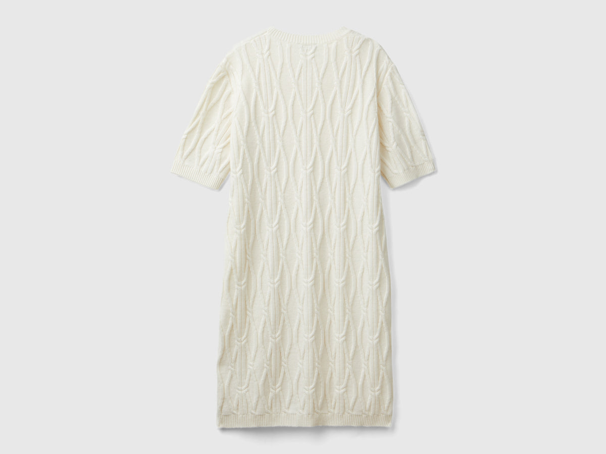 Diamond-patterned knit dress