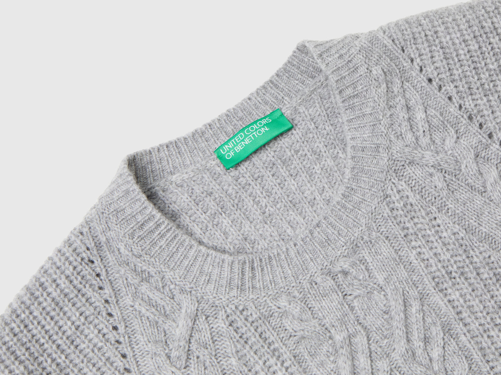 Gilet con trecce da donna grigio chiaro 3 | Benetton Outlet