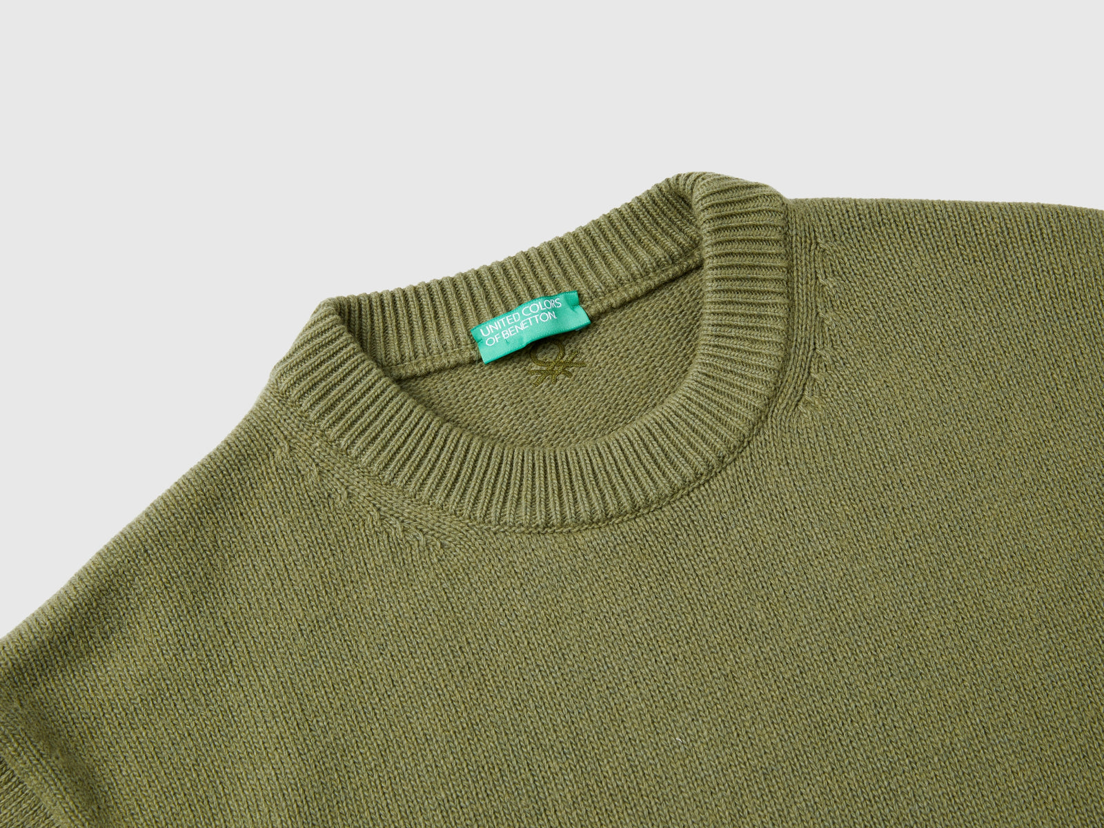 Maglia relaxed fit da uomo verde militare 3 | Benetton Outlet