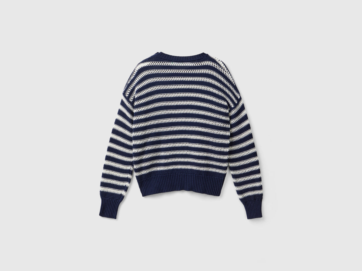 Boxy fit striped sweater