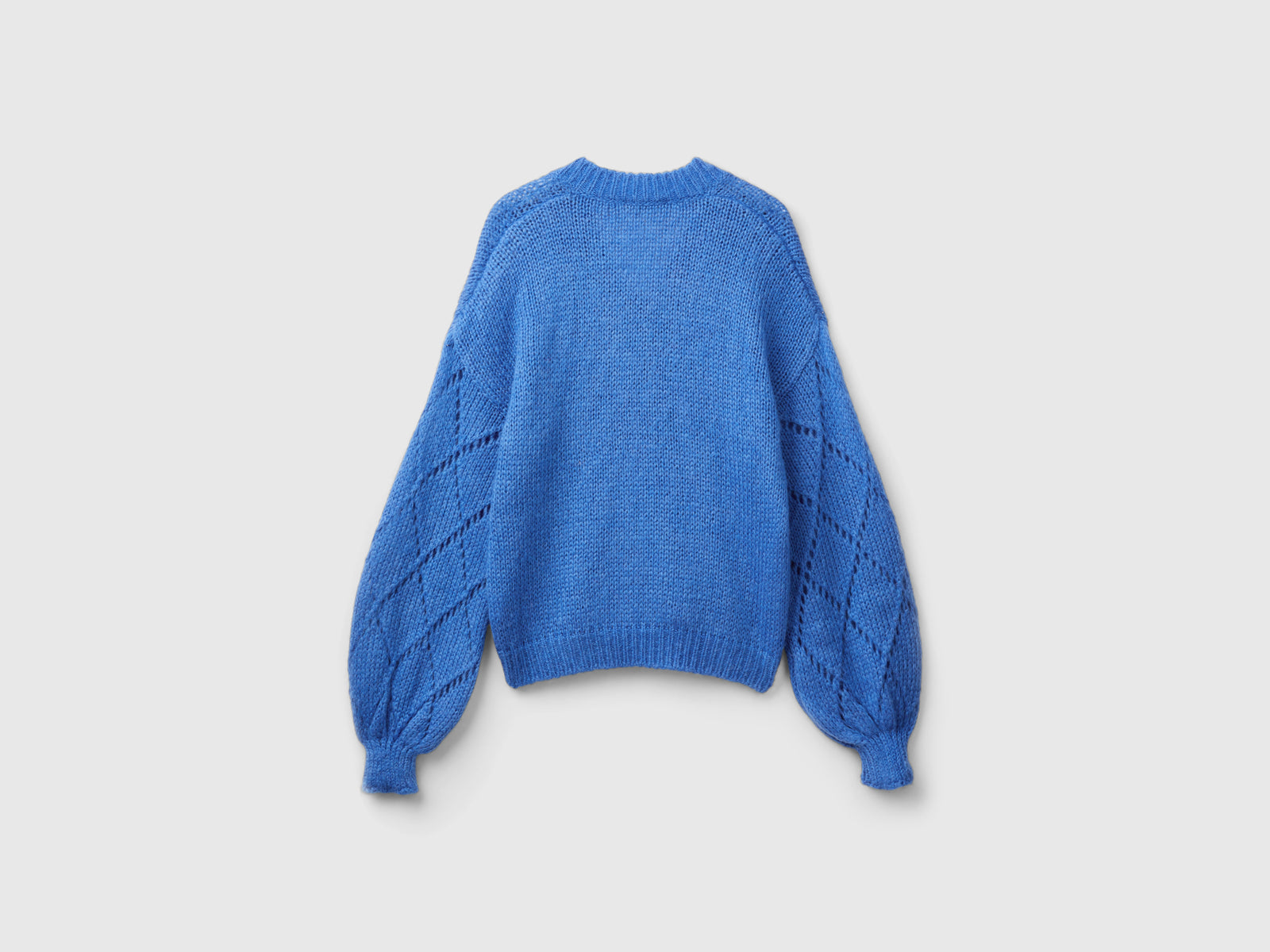 Sweater with perforated sleeves da donna blu 2 | Benetton Outlet