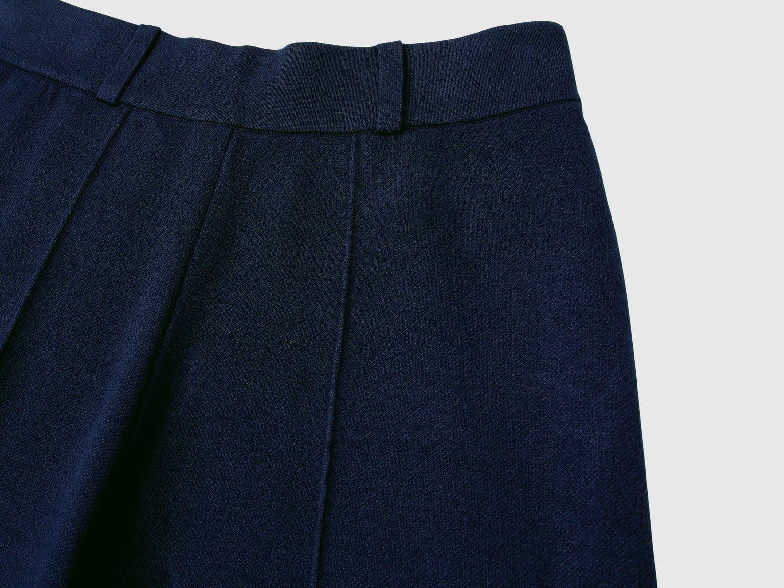 Palazzo trousers in viscose blend da donna blu scuro 3 | Benetton Outlet