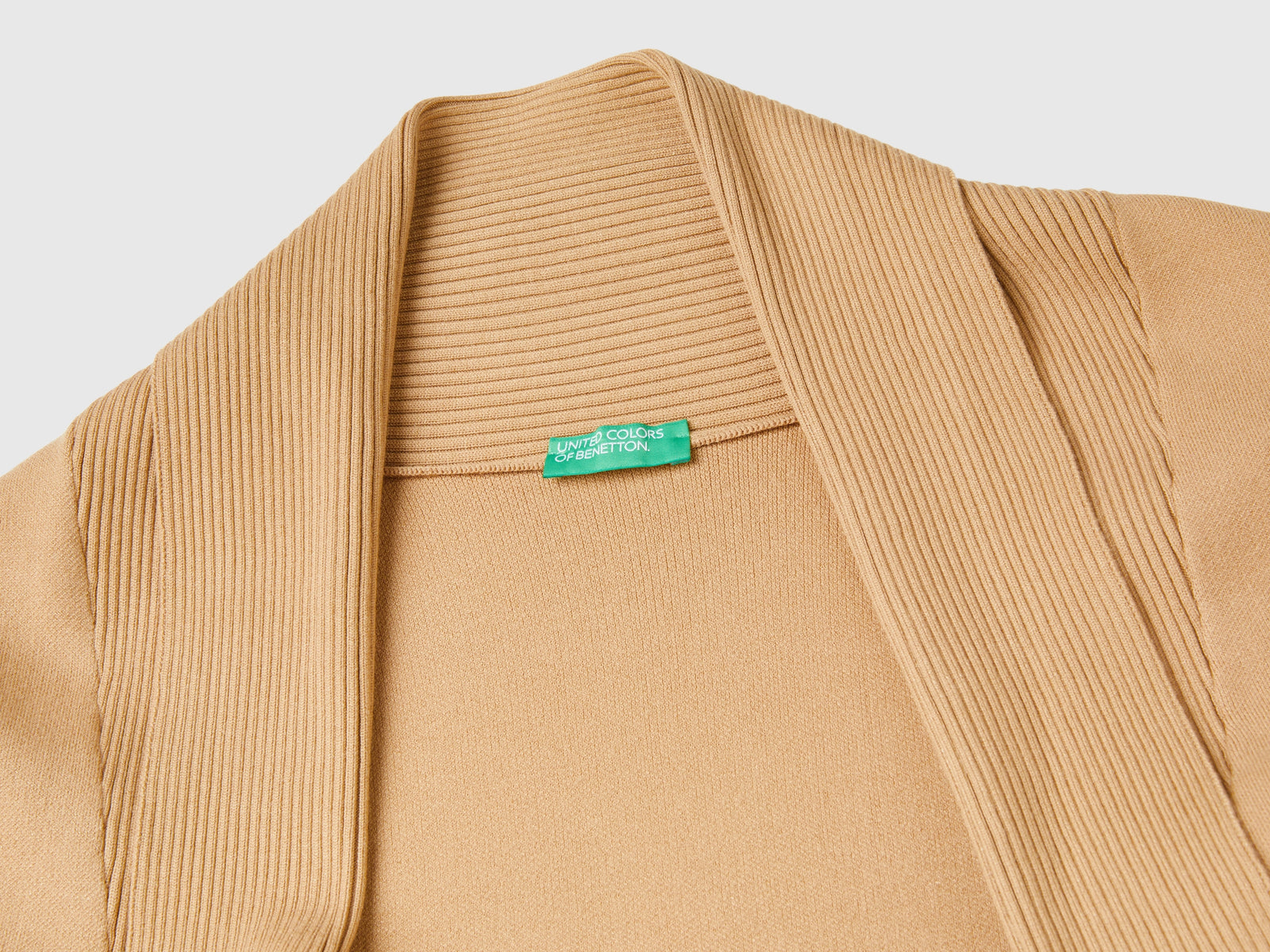 Cappotto in maglia con frange da donna cammello 3 | Benetton Outlet
