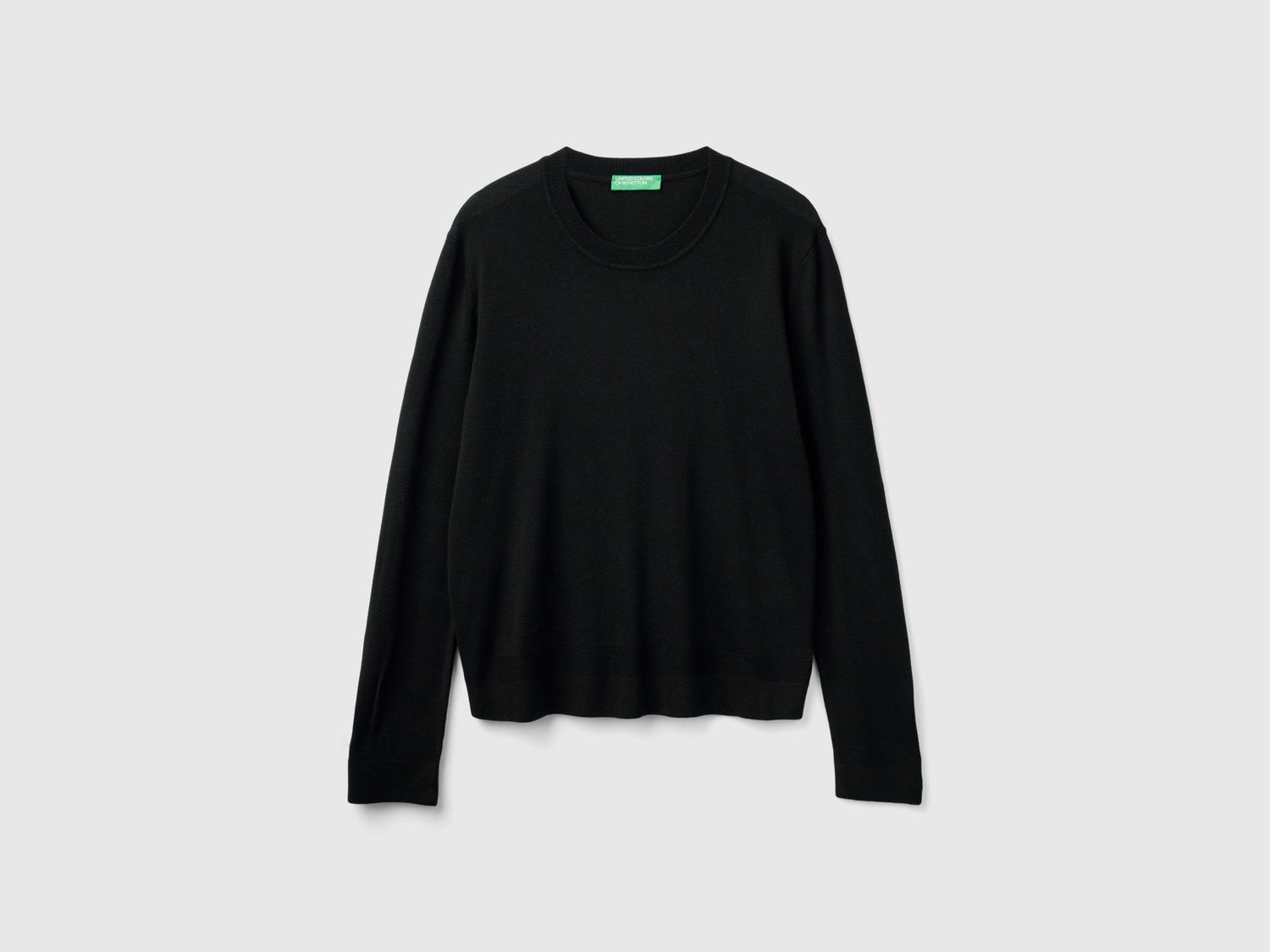 Maglia manica lunga in misto seta da donna nero | Benetton Outlet