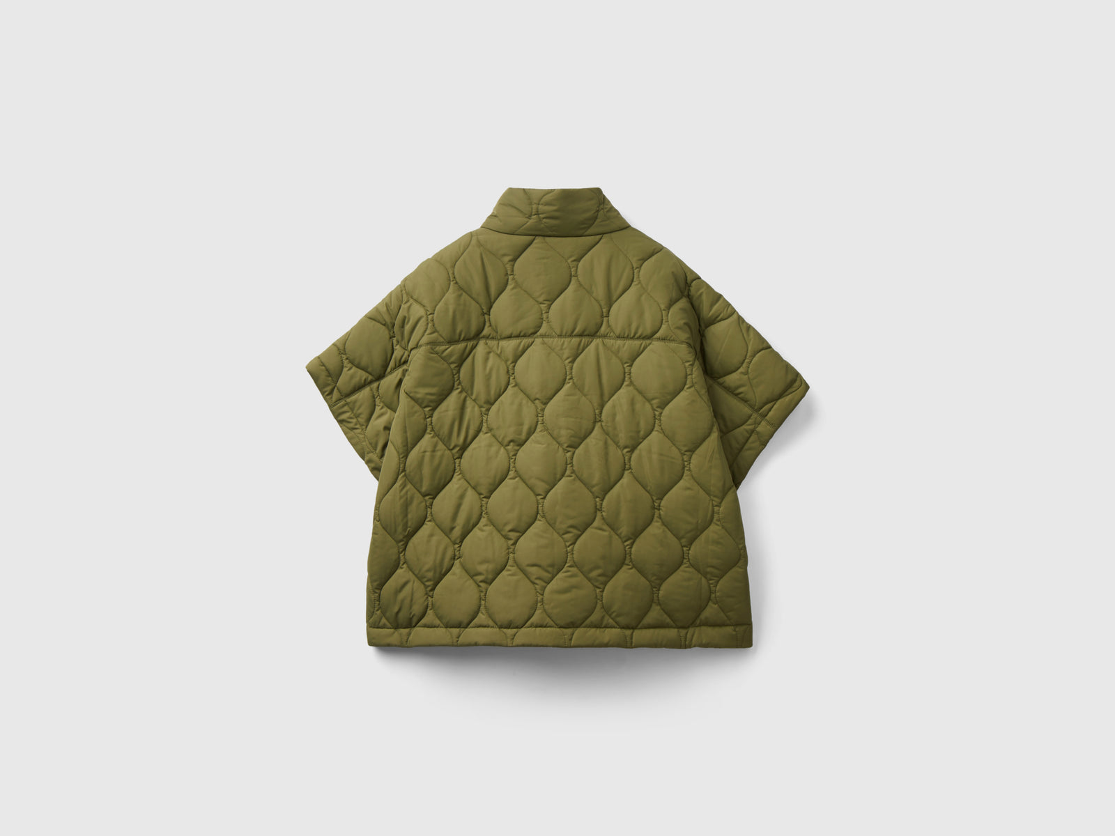 Mantella trapuntata con imbottitura leggera da donna verde militare 2 | Benetton Outlet