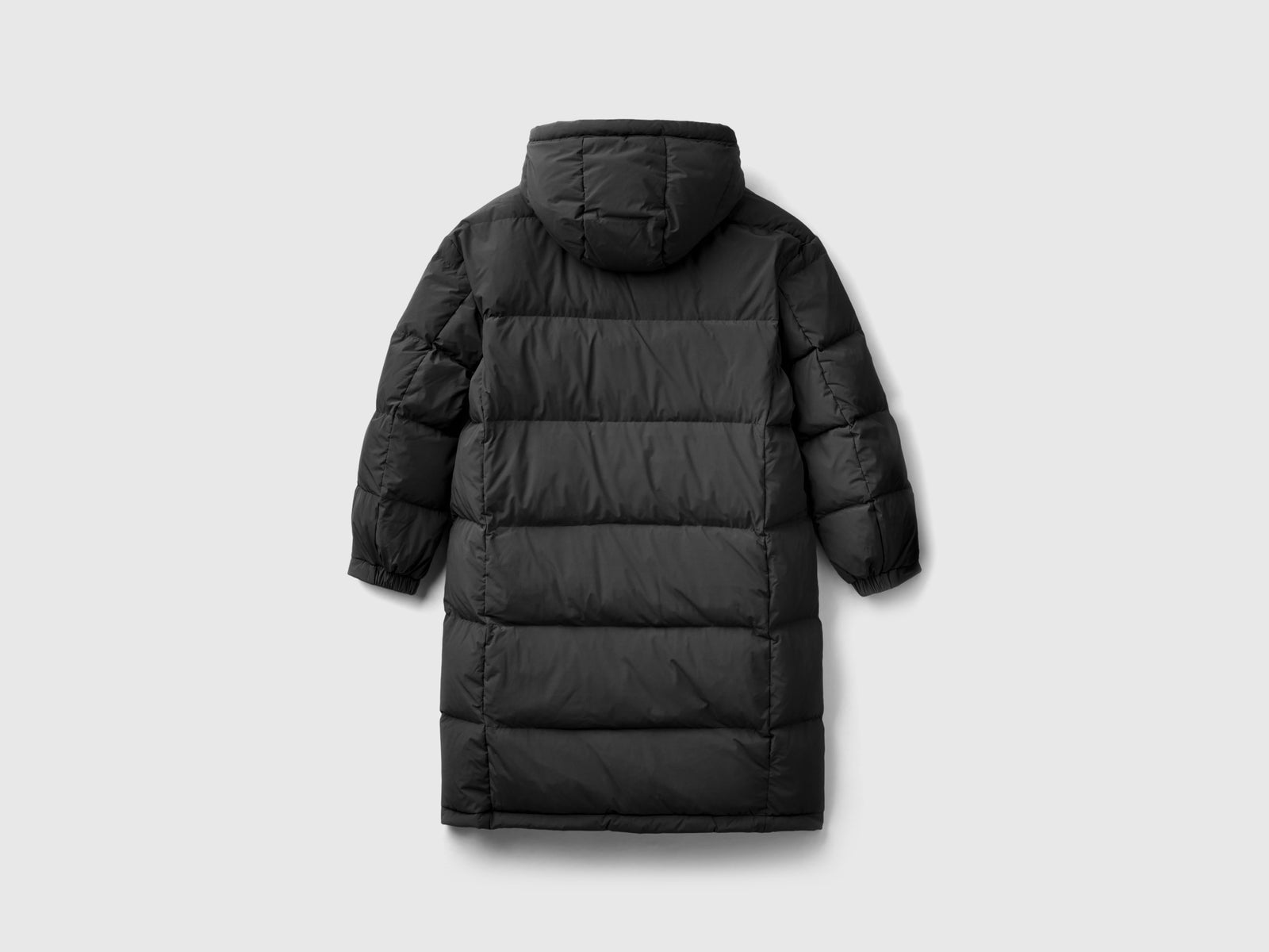 Piumino lungo imbottito con piuma riciclata da donna nero 2 | Benetton Outlet