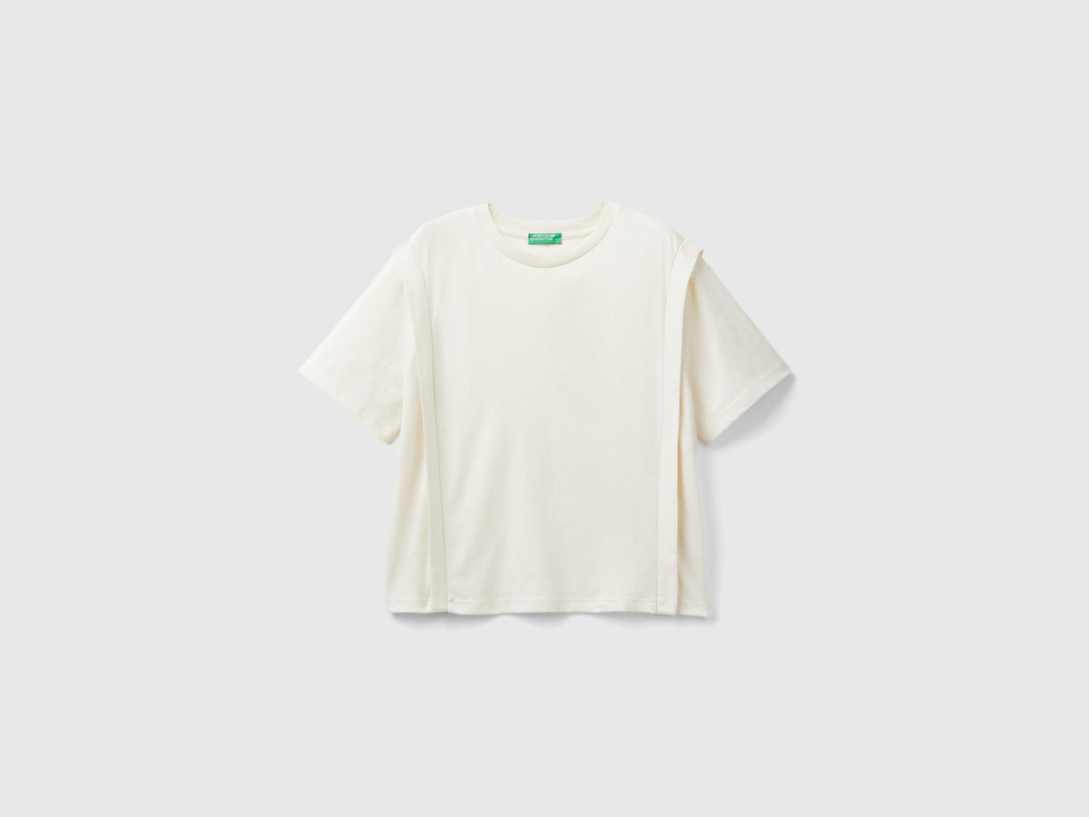Regular fit T-shirt with pleats