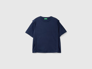 Camiseta de corte regular con pliegues