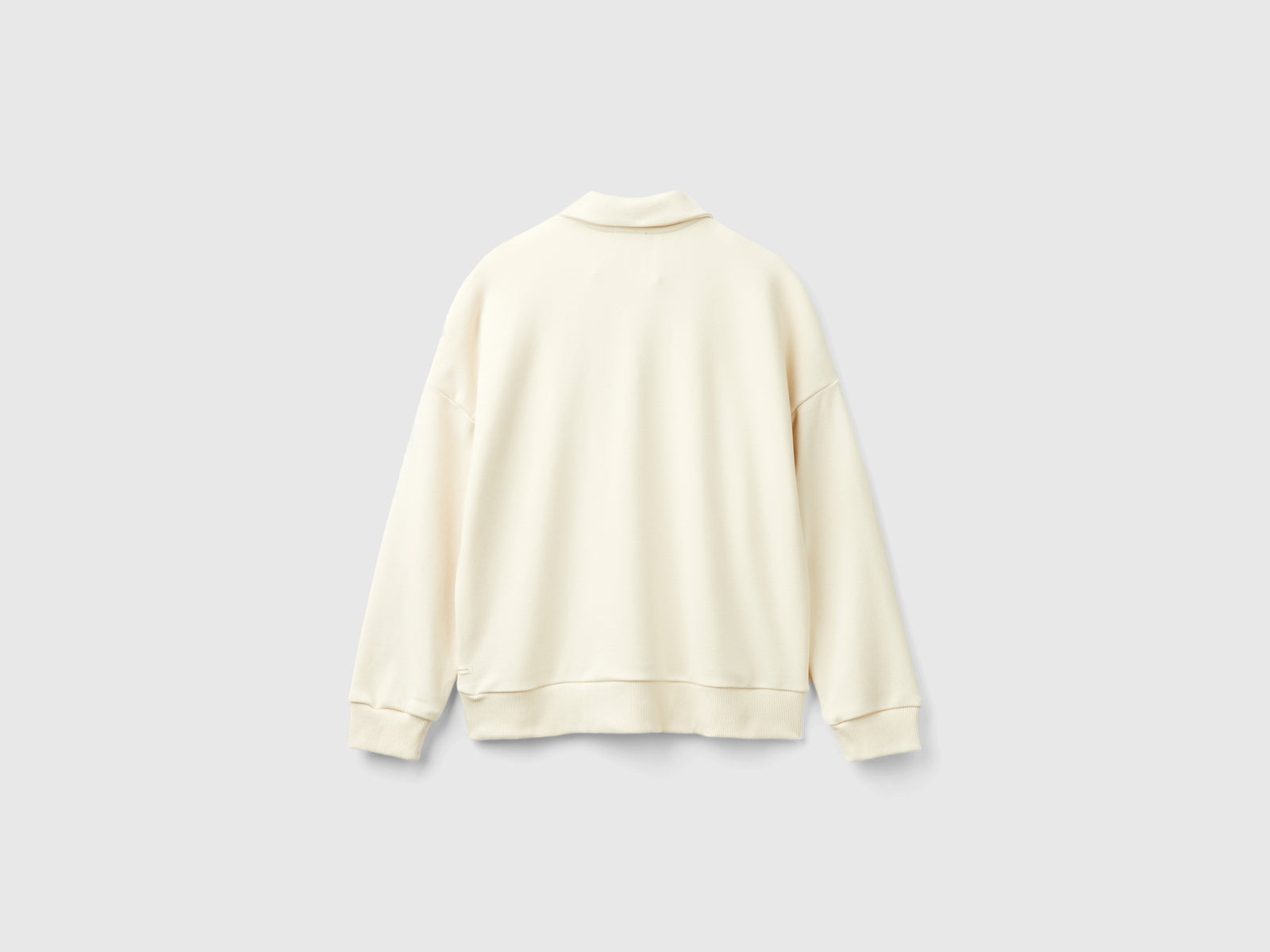 V-neck sweatshirt polo da donna bianco panna 2 | Benetton Outlet