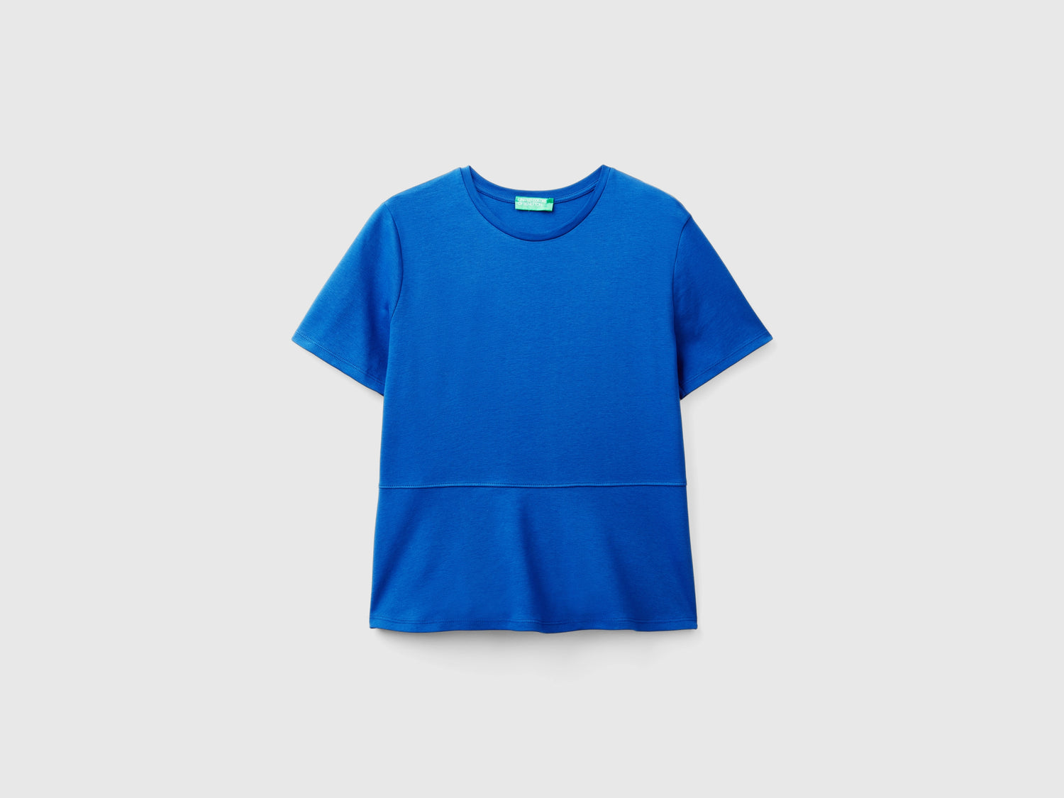 T-shirt slim fit in cotone bio da donna bluette | Benetton Outlet