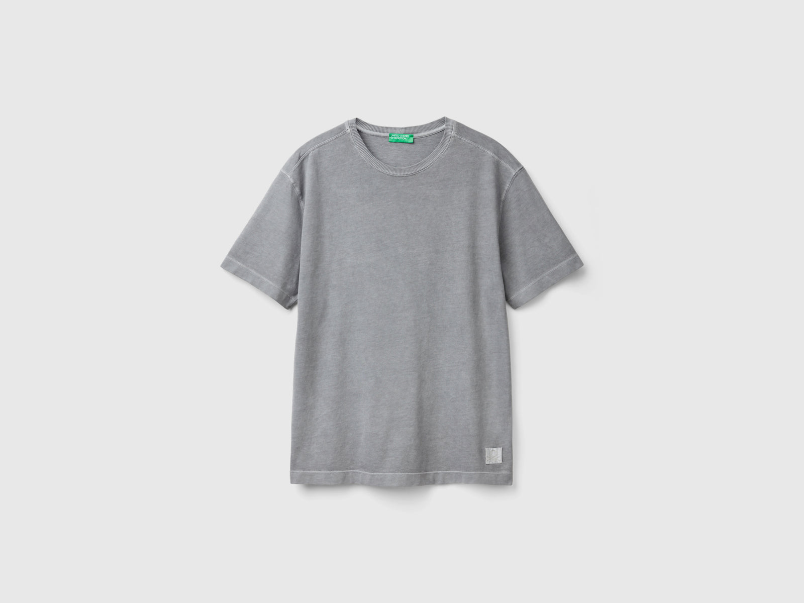T-shirt in cotone bio da uomo grigio | Benetton Outlet
