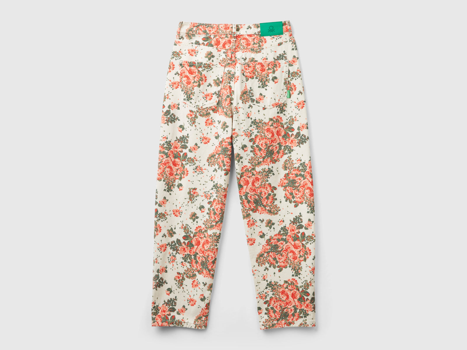 Vaqueros florales de corte globo da donna bianco panna 2 | Benetton Outlet