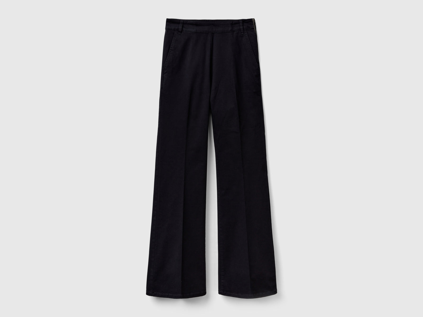 Pantalones acampanados de algodón elástico da donna nero | Benetton Outlet