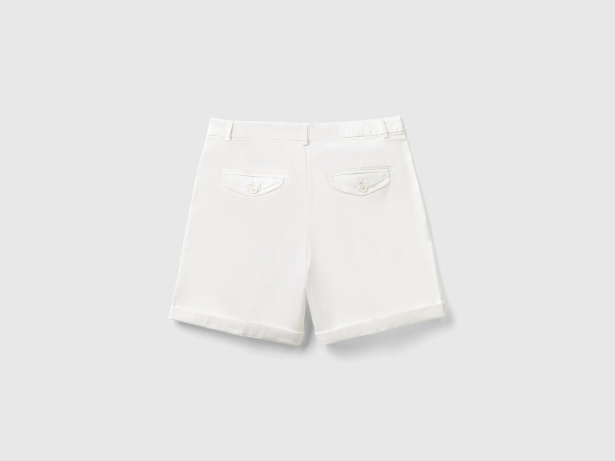 Bermudas de algodón elástico