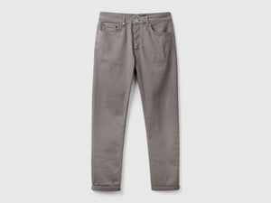 Pantaloni slim fit cinque tasche