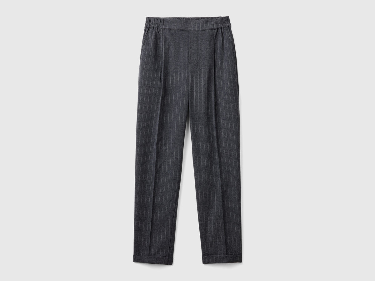 Pantaloni gessati in flanella