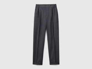 Pantaloni gessati in flanella