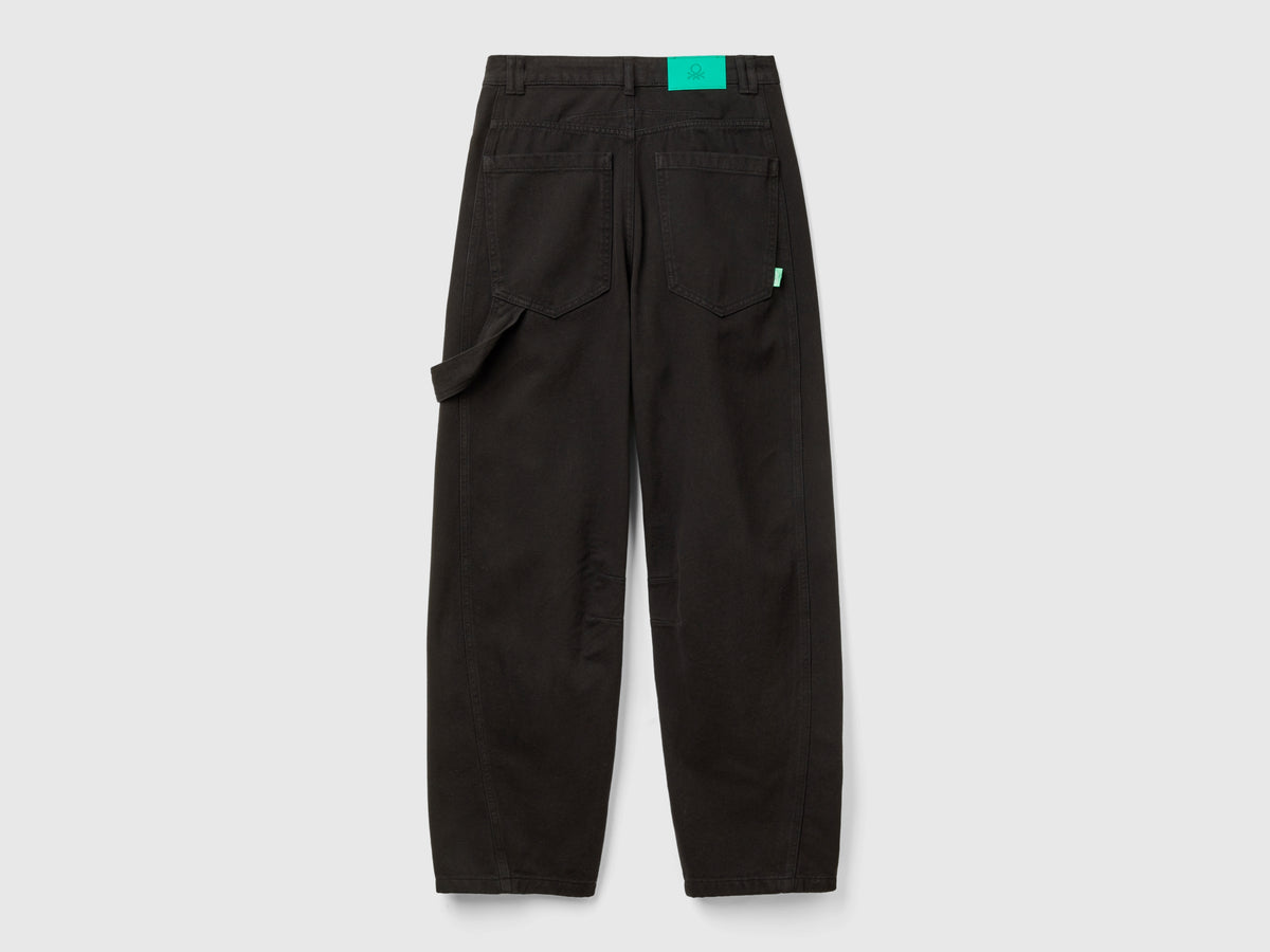 Pantalones holgados